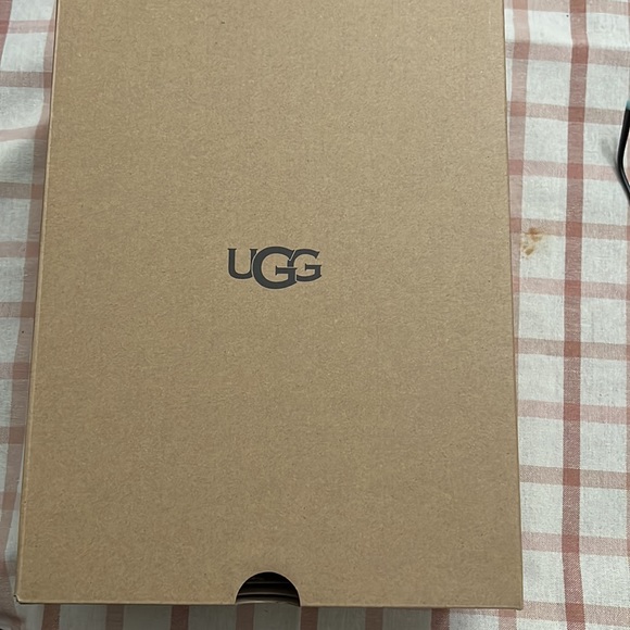 Sling back Ugg sandals - Picture 6 of 9